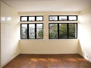 Chung Hom Kok - Cape Court 14