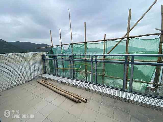 Chung Hom Kok - Cape Court 18