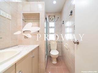 Mid Levels Central - Welsby Court 06