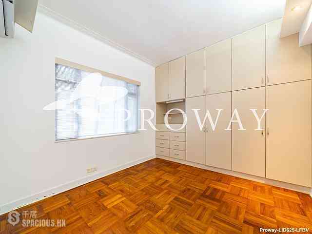 Mid Levels Central - Welsby Court 07