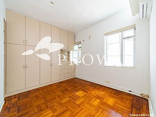 Mid Levels Central - Welsby Court 08