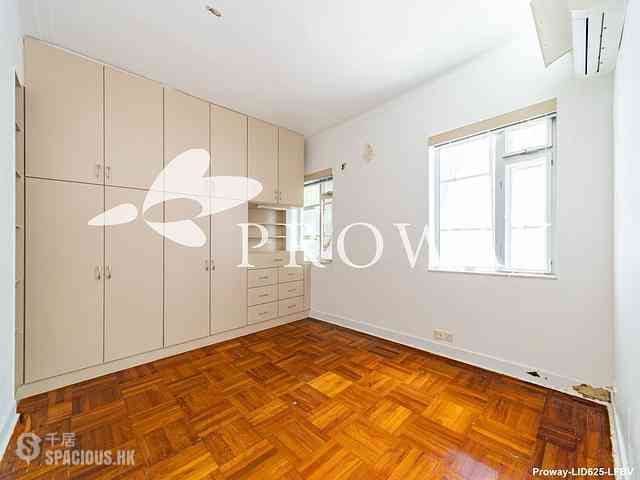 Mid Levels Central - Welsby Court 08
