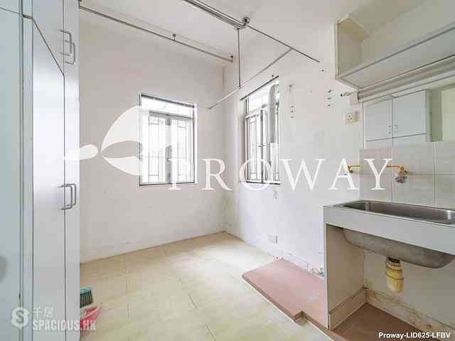 Mid Levels Central - Welsby Court 11