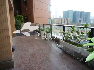 West Kowloon - The Arch 03