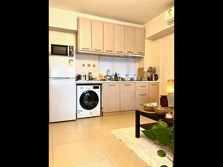 Sheung Wan - 21, Bonham Strand West 02