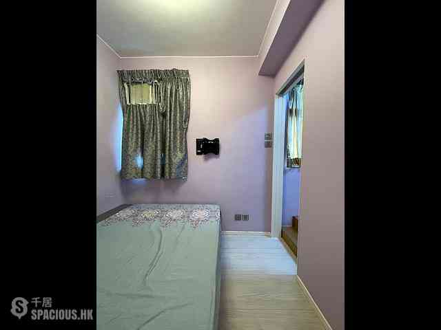 North Point - Kar On House 03