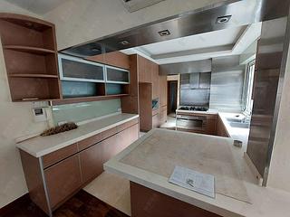 Mid Levels Central - Pearl Gardens Block EF 12