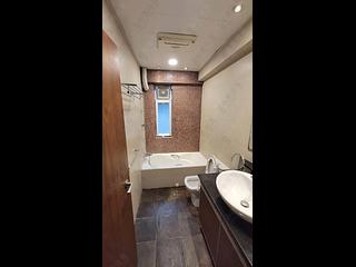 Mid Levels Central - Pearl Gardens Block EF 17