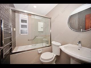 Chung Hom Kok - Hillgrove 12