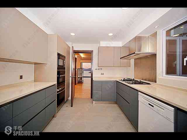 Chung Hom Kok - Hillgrove 13