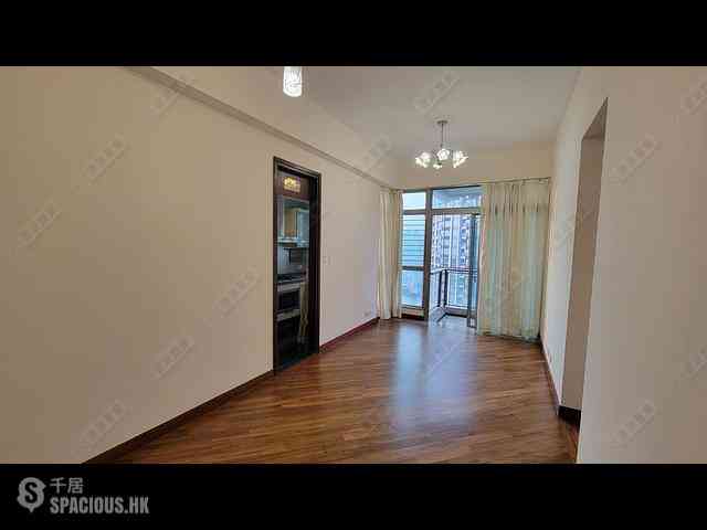 Tai Kok Tsui - One Silversea Tower 2 02