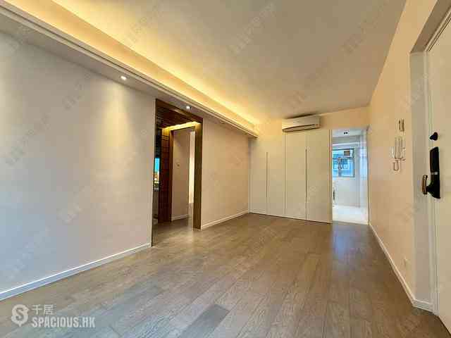 Mid Levels Central - Cimbria Court 01