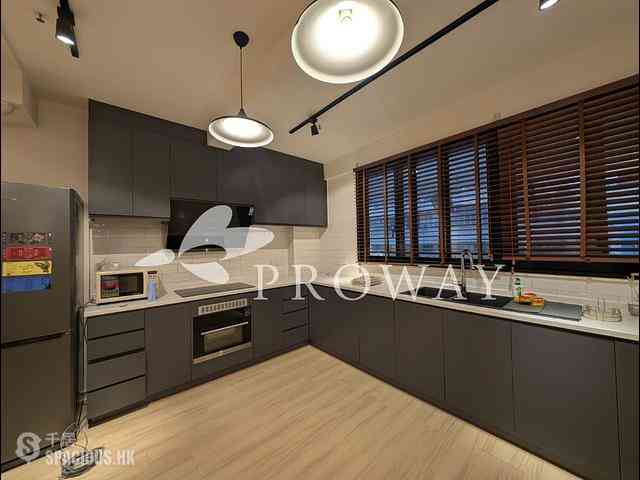Sai Ying Pun - Tin Hing Building 03