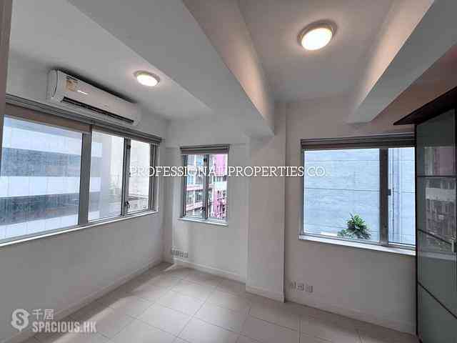 Sheung Wan - Hang Shing Lau 05