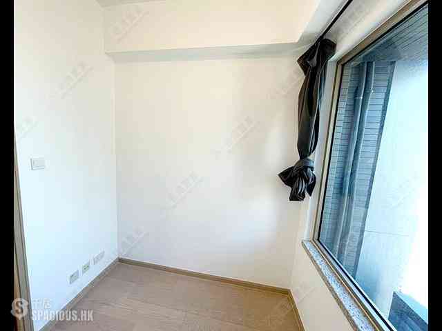 Sham Shui Po - Seaside Sonata Block 5 03