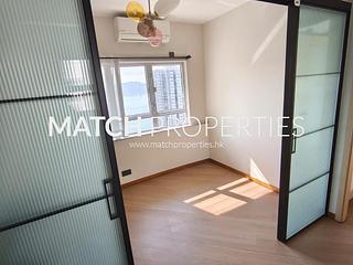 Ap Lei Chau - South Horizons Phase 1 Hoi Ngar Court (Block 3) 05