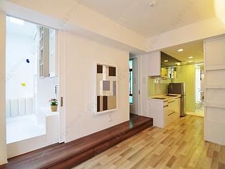 Mid Levels Central - Good View Court 03