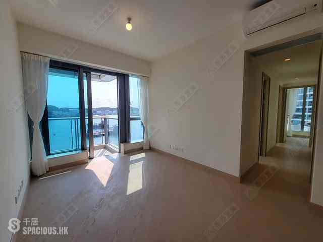 Cheung Sha Wan - Grand Victoria 02