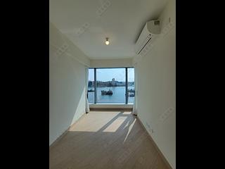 Cheung Sha Wan - Grand Victoria 04