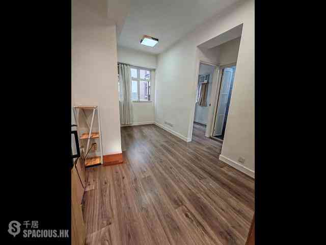 Sai Ying Pun - 2-4, Chung Ching Street 01