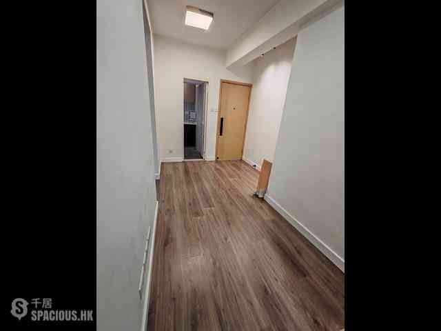 Sai Ying Pun - 2-4, Chung Ching Street 02