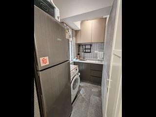 Sai Ying Pun - 2-4, Chung Ching Street 06