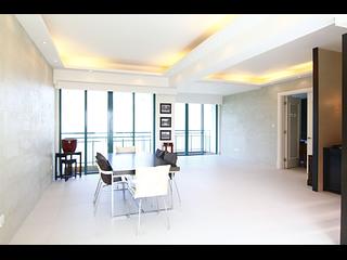 Discovery Bay - Discovery Bay Phase 13 Chianti 02