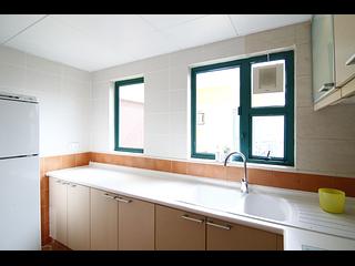Discovery Bay - Discovery Bay Phase 13 Chianti 06