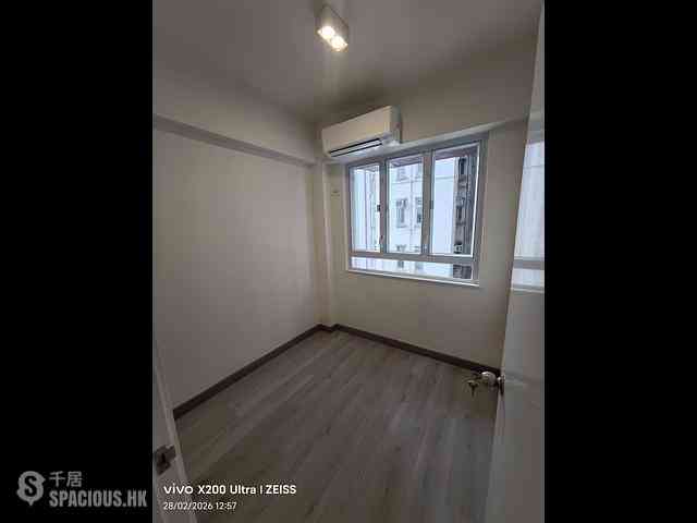 Shek Tong Tsui - Belcher Court Block A 02