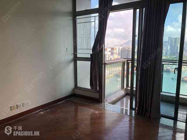 Tai Kok Tsui - One Silversea Tower 8 02