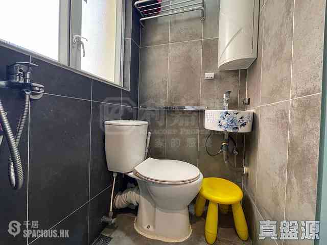 Causeway Bay - Hoi Tao Building 08
