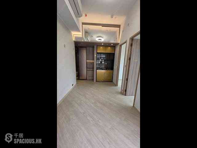 Tai Kok Tsui - Square Mile Phase 5 Gateway · Square Mile 03
