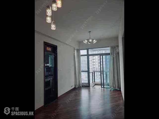 Tai Kok Tsui - One Silversea Tower 2 02