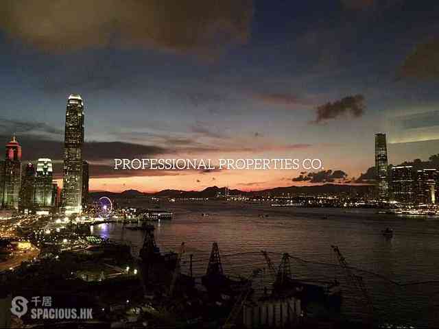 Wan Chai - Convention Plaza Apartments 01