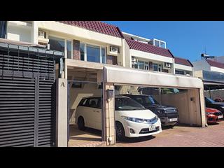 Clear Water Bay - Golden Lake Villa 03