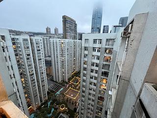 Tai Koo Shing - Tai Koo Shing Horizon Gardens Choi Tien Mansion 12