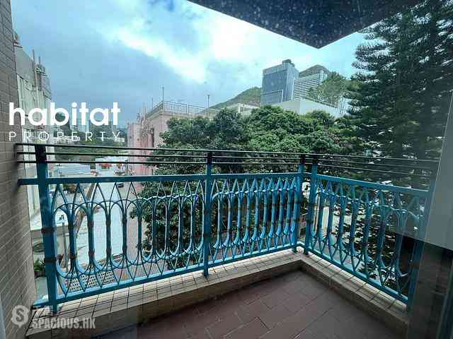 Pok Fu Lam - The Regalis 01