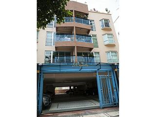 Pok Fu Lam - The Regalis 13