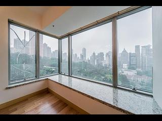 Mid Levels Central - Kennedy Park at Central 15