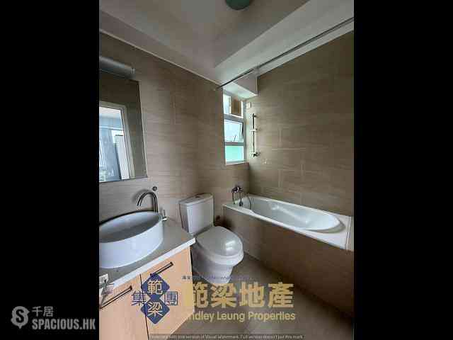 Mui Wo - Harbour View Villa 08