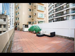 Happy Valley - Le Cachet 10