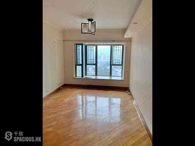 Tai Kok Tsui - Park Avenue Central Park Block 5 01