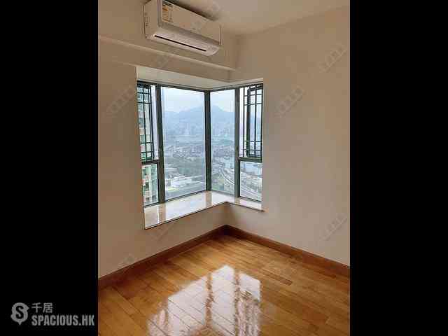 Tai Kok Tsui - Park Avenue Central Park Block 5 03