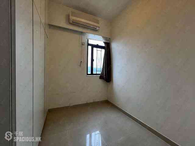 Sai Ying Pun - General Building 16