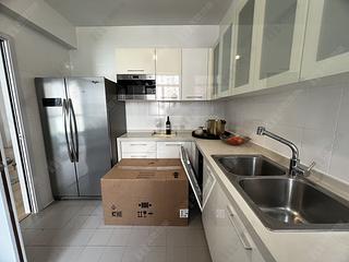 Mid Levels Central - Pacific Heights 10