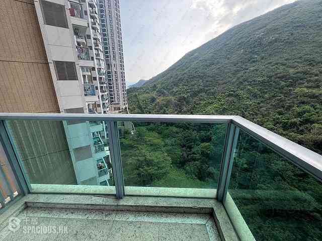 Ap Lei Chau - Larvotto Block 7 02