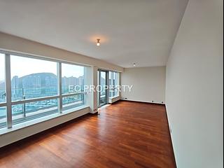 Wong Chuk Hang - Marinella 10
