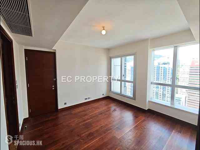 Wong Chuk Hang - Marinella 13