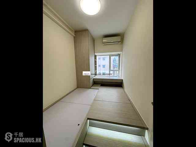 Happy Valley - Jade Terrace 09