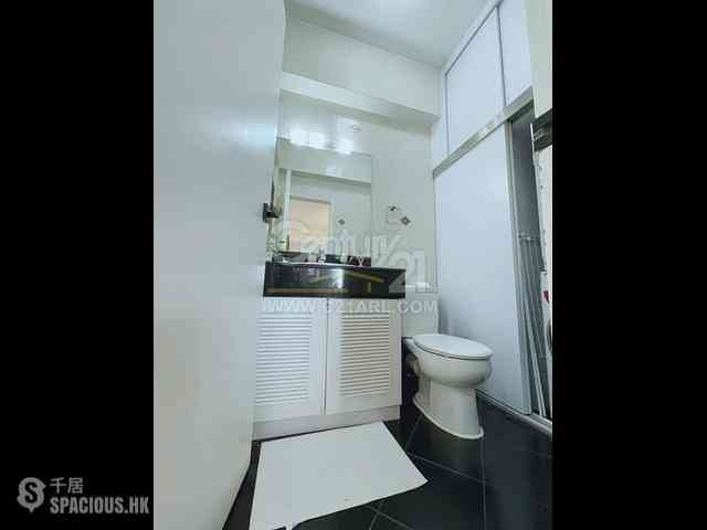 Mid Levels Central - 36-36A, Kennedy Road 14